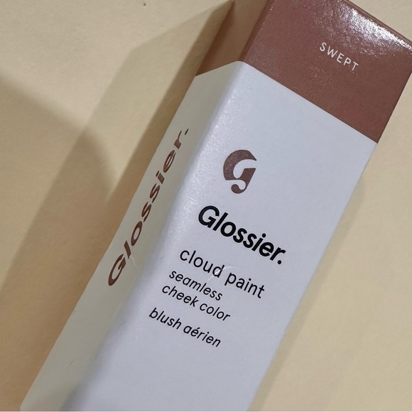 Glossier Cloud Paint Gel Cream Bronzer Color: Swept - medium neutral tan - Picture 1 of 6